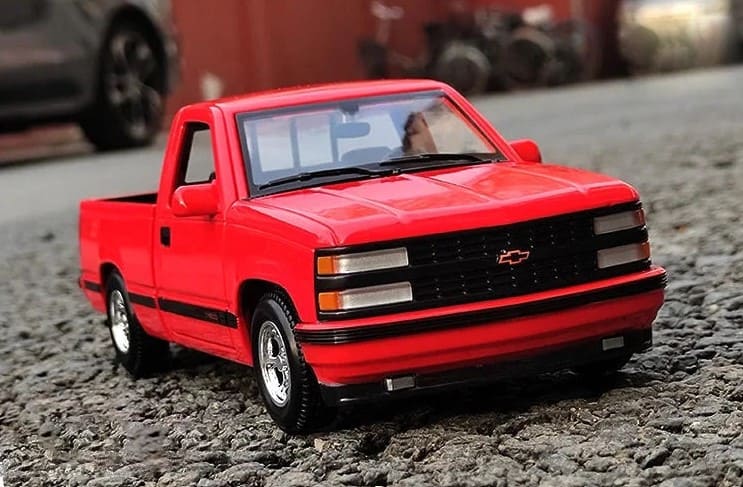 Miniatura Pickup Chevrolet Silverado 454 SS 1/24 Metal Bis Ofertas ®