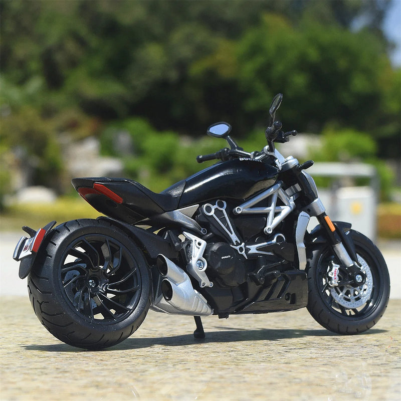 Miniatura Moto Ducati X Diavel S 1:12  Bis Ofertas ®